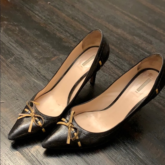 High Heels - Picture 1 of 6